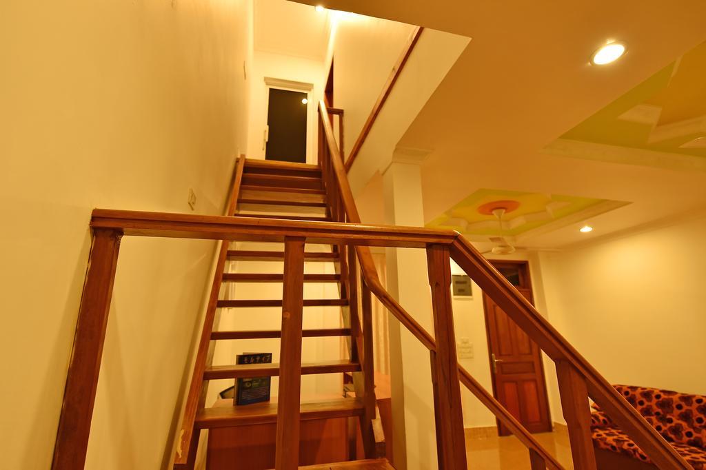 Rasdhoo Relax Inn ภายนอก รูปภาพ